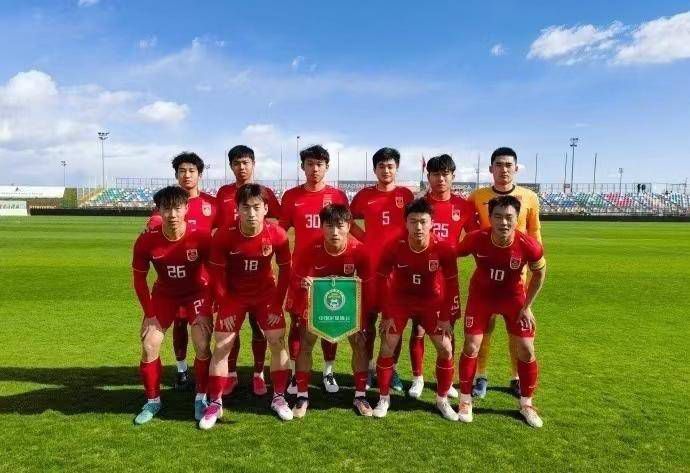 最终全场比赛结束，米兰1-0佛罗伦萨。